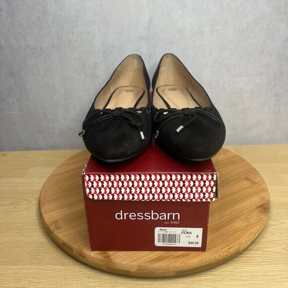 Dress Barn Fiona Womens Microsuede Vegan Black Flat Shoes Size 9M - Picture 2 of 9